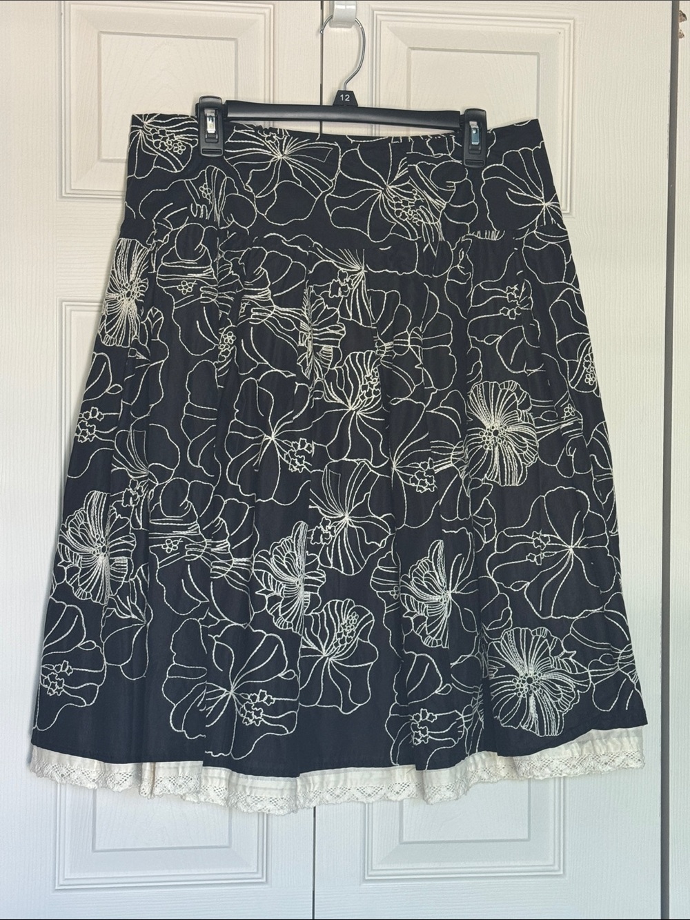 Autograph Black A-Line Skirt with White Floral Outline and Lace Trim